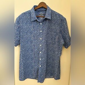 Apt. 9 Men's Casual Blue White Patterned Shirt Size: XL Untucked Fit